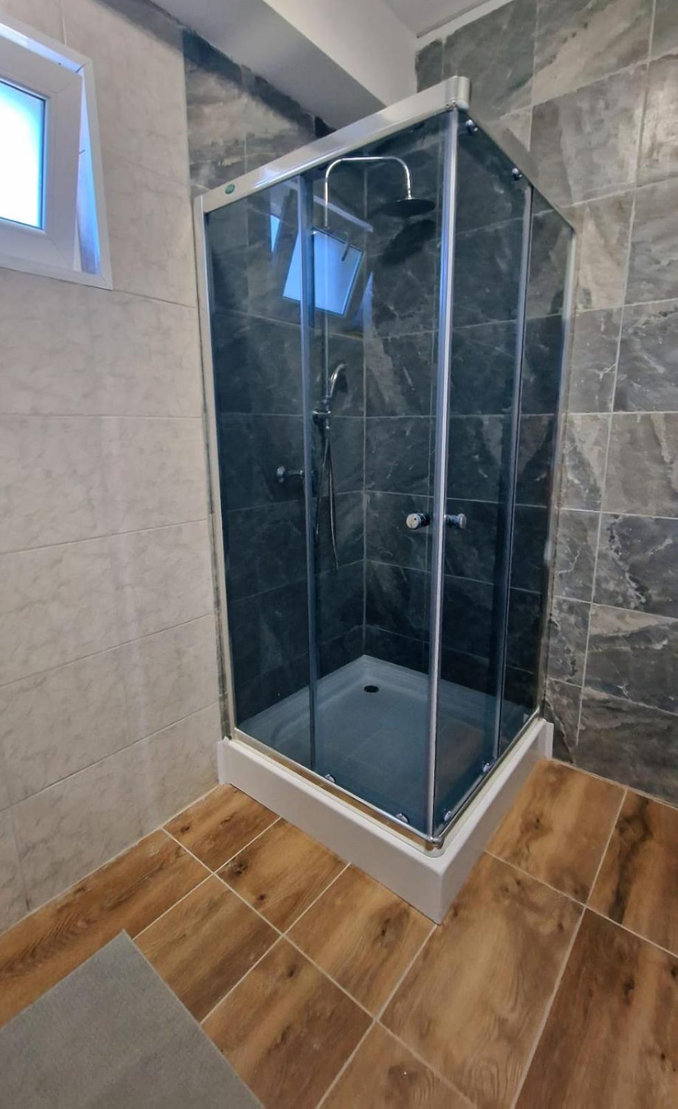 Tusilovic Apartman Lena מראה חיצוני תמונה
