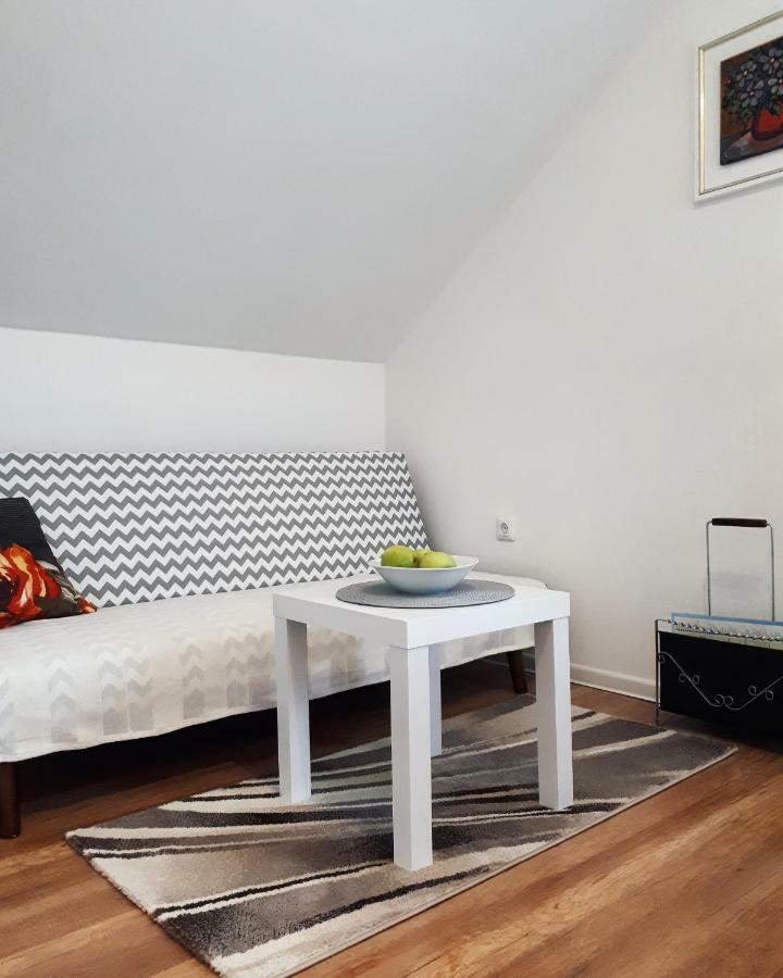 Tusilovic Apartman Lena מראה חיצוני תמונה